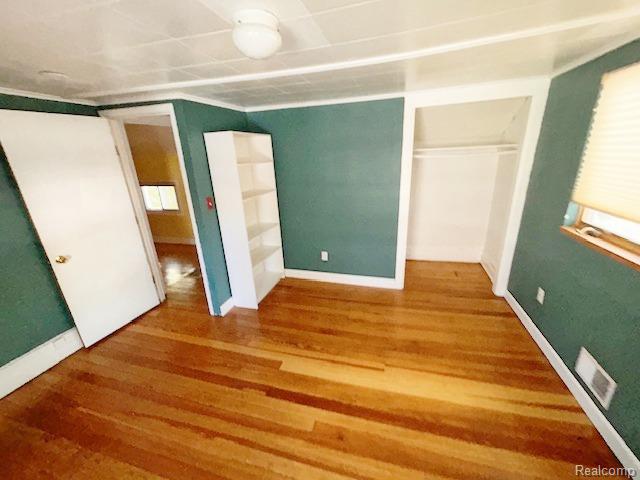 Builiding view fourteen for 2411 Pine Lake, Keego Harbor, MI. 48320