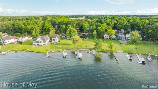 Builiding view one for 10890 Hillway, White Lake, MI. 48386