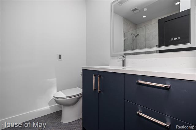 Builiding view thirty seven for 10890 Hillway, White Lake, MI. 48386