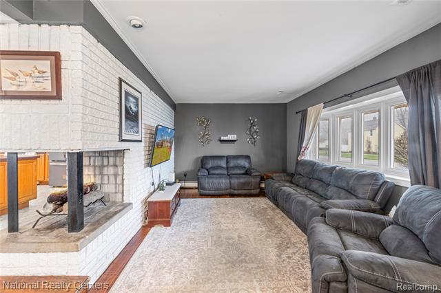 Builiding view five for 1481 Lochaven, Waterford, MI. 48327