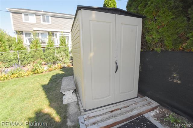 Builiding view fifty one for 8426 Cooley Beach, White Lake, MI. 48386