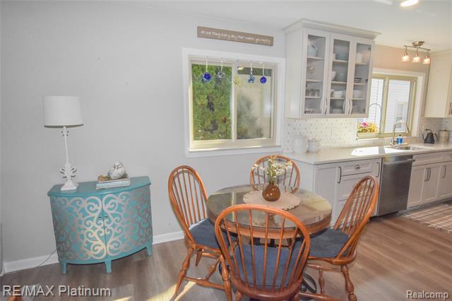 Builiding view fourteen for 8426 Cooley Beach, White Lake, MI. 48386