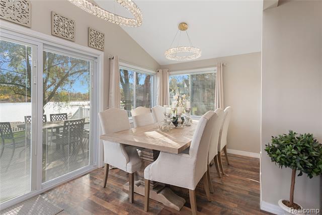 Builiding view nine for 1921 Lakeview, Highland, MI. 48357