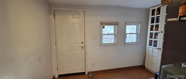 Builiding view eleven for 205 Hughes, Pontiac, MI. 48341