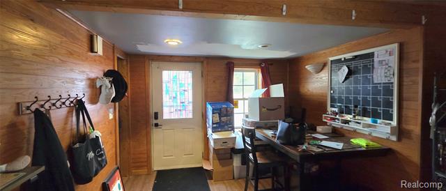 Builiding view six for 205 Hughes, Pontiac, MI. 48341