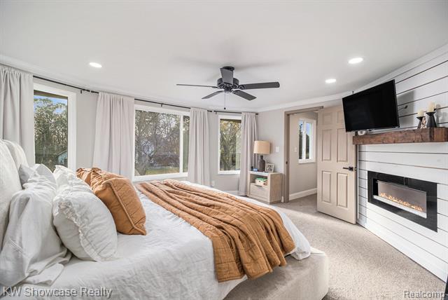 Builiding view ten for 7936 Rampart, Waterford, MI. 48327