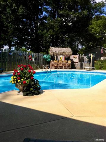 Builiding view fifty seven for 8668 Cooley Beach, White Lake, MI. 48386