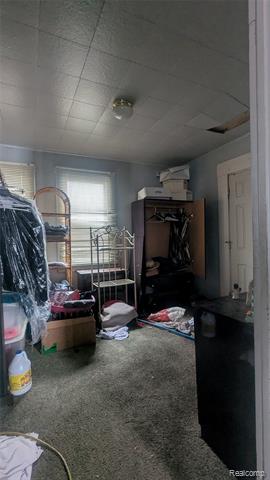 Builiding view six for 447 E Wilson, Pontiac, MI. 48341