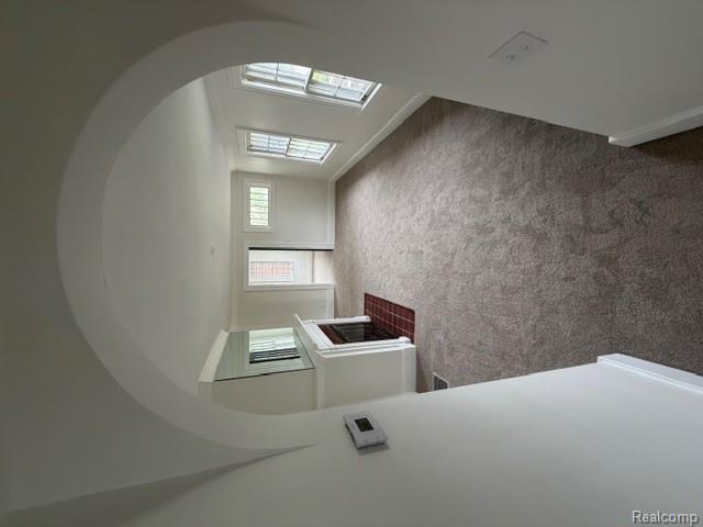 Builiding view four for 80 E Iroquois, Pontiac, MI. 48341