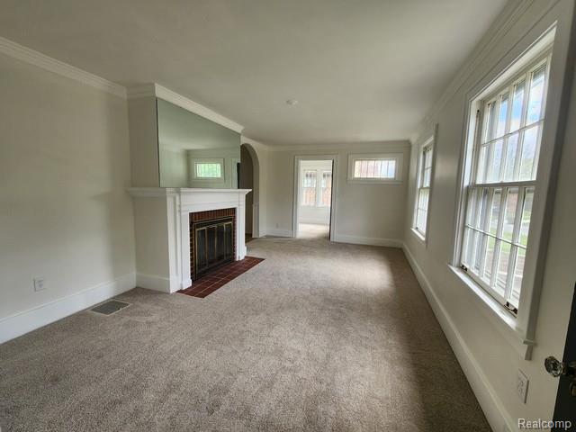 Builiding view seven for 80 E Iroquois, Pontiac, MI. 48341
