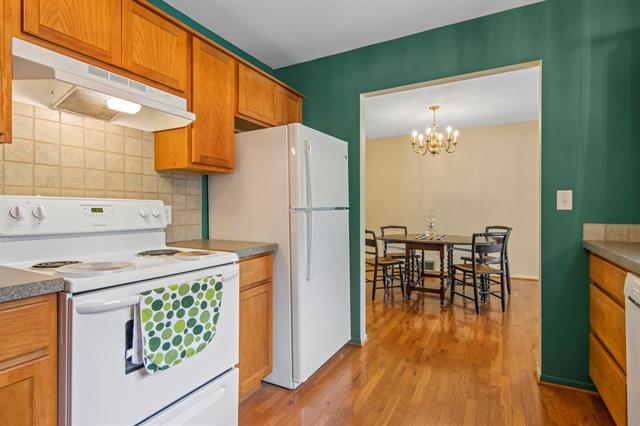 Builiding view nine for 7222 West Bay Shore, Traverse City, MI. 49684