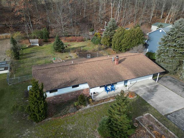 Builiding view one for 7222 West Bay Shore, Traverse City, MI. 49684