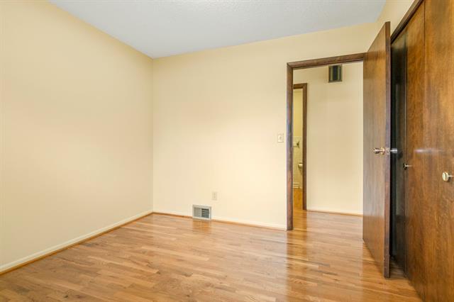 Builiding view sixteen for 7222 West Bay Shore, Traverse City, MI. 49684