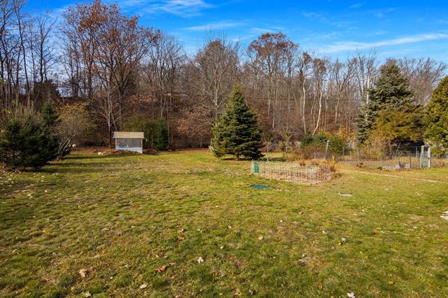 Builiding view twenty nine for 7222 West Bay Shore, Traverse City, MI. 49684