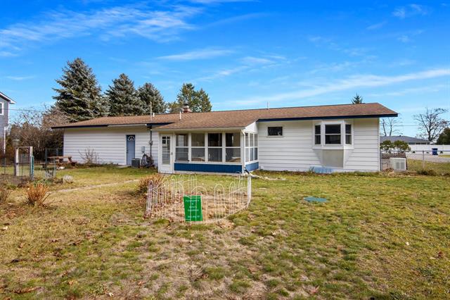 Builiding view twenty seven for 7222 West Bay Shore, Traverse City, MI. 49684