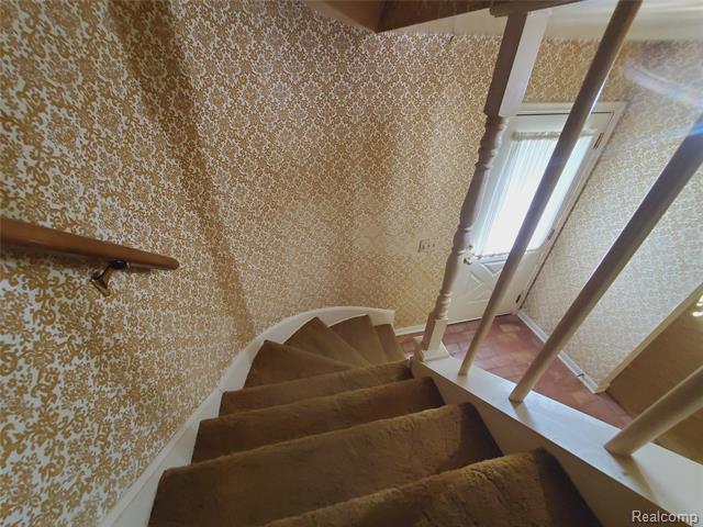 Builiding view thirty six for 8276 Appleway, Grand Blanc, MI. 48439