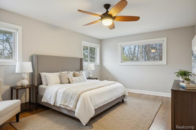 Builiding view twenty two for 30609 Inkster, Franklin, MI. 48025