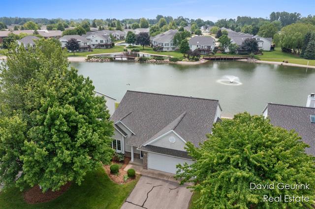 front view for 340 Royal Park Drive, Zeeland, Mi. 49464