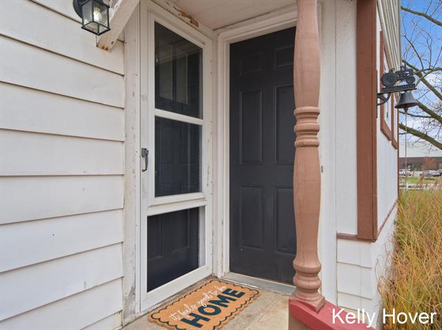 Builiding view one for 6185 Wing, Grand Rapids, MI. 49512