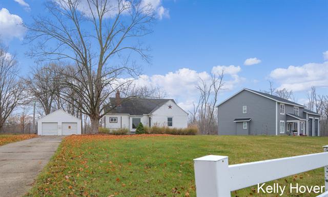 Builiding view twenty seven for 6185 Wing, Grand Rapids, MI. 49512