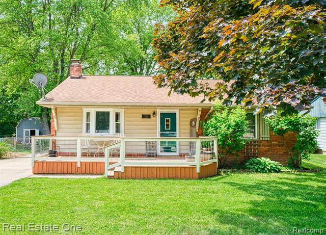 front view for 5320 Leland Street, Brighton, Mi. 48116