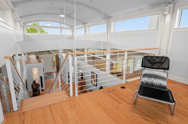 Builiding view fifty five for 2721 Nelson, Traverse City, MI. 49686