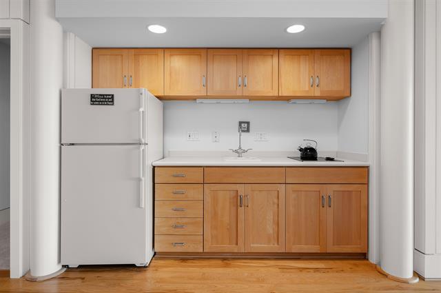 Builiding view fifty nine for 2721 Nelson, Traverse City, MI. 49686