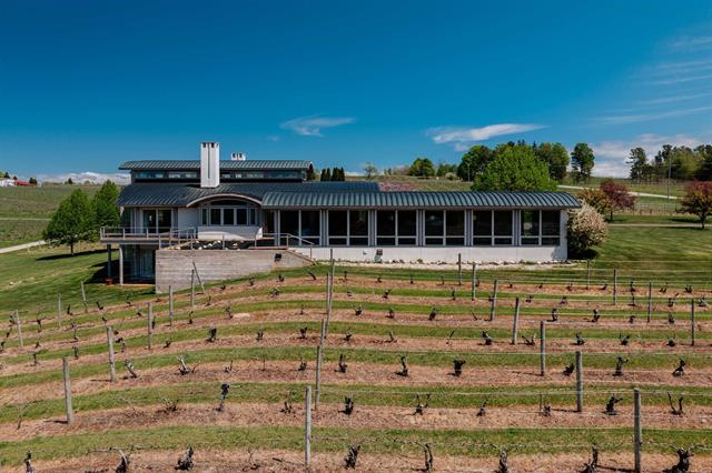 Builiding view fourteen for 2721 Nelson, Traverse City, MI. 49686