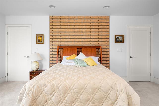 Builiding view sixty four for 2721 Nelson, Traverse City, MI. 49686