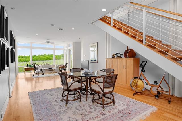 Builiding view sixty for 2721 Nelson, Traverse City, MI. 49686