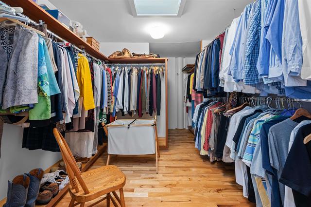 Builiding view thirty five for 2721 Nelson, Traverse City, MI. 49686