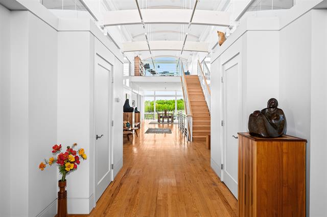 Builiding view twenty two for 2721 Nelson, Traverse City, MI. 49686