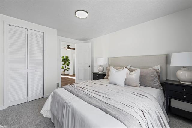 Builiding view nine for 130 Calvert, Waterford, MI. 48328