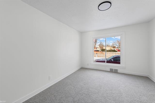 Builiding view twelve for 130 Calvert, Waterford, MI. 48328