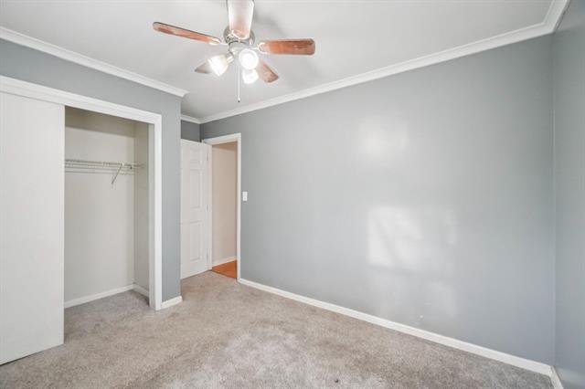 Builiding view nineteen for 424 4Th, Monroe, MI. 48161