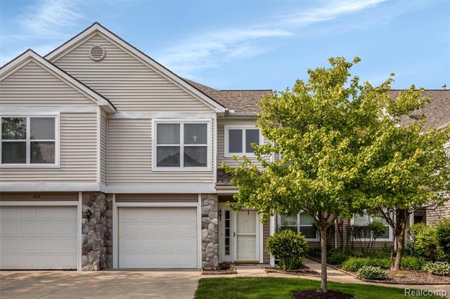 front view for 612 Riverstone Lane, Chelsea, Mi. 48118