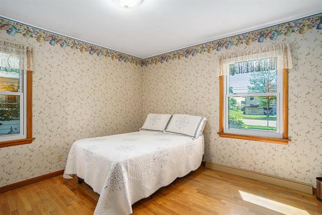 Builiding view fifteen for 1018 Ruddiman, Muskegon, MI. 49445