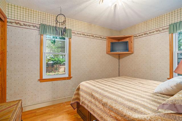 Builiding view twelve for 1018 Ruddiman, Muskegon, MI. 49445