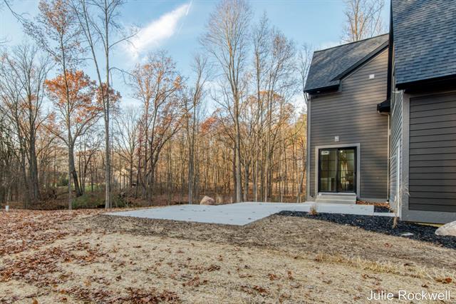 Builiding view seven for 3727 Buttrick, Ada, MI. 49301