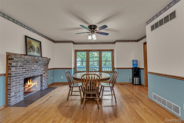 Builiding view fourteen for 1345 Ives, Mason, MI. 48854