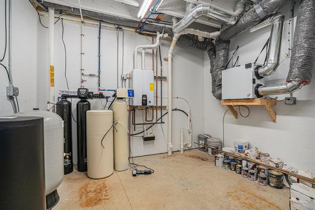 Builiding view thirty nine for 23772 Wilson, Sturgis, MI. 49091