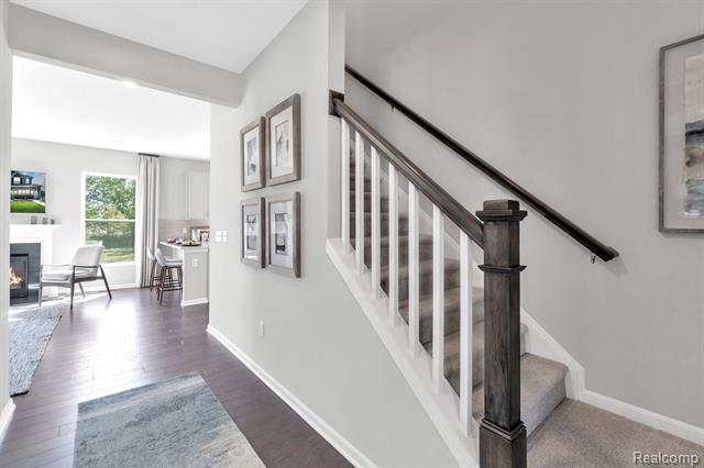 Builiding view twenty eight for 27144 Silo, Saline, MI. 48176