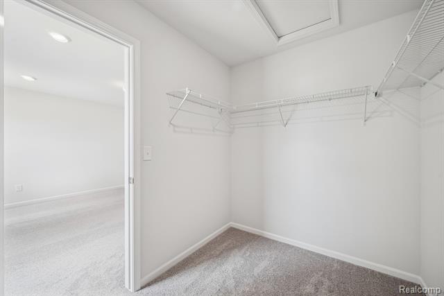 Builiding view nineteen for 4311 Oak Street, Grand Blanc, MI. 48439