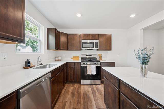 Builiding view three for 4311 Oak Street, Grand Blanc, MI. 48439