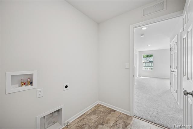 Builiding view twenty nine for 4311 Oak Street, Grand Blanc, MI. 48439