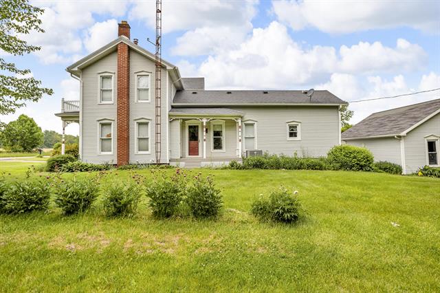 Builiding view fifty four for 6750 County Farm, Jackson, MI. 49201