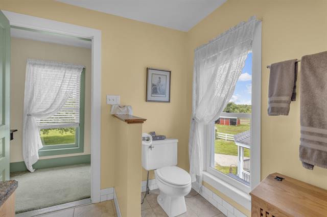 Builiding view thirty seven for 6750 County Farm, Jackson, MI. 49201