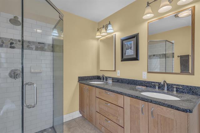 Builiding view thirty six for 6750 County Farm, Jackson, MI. 49201