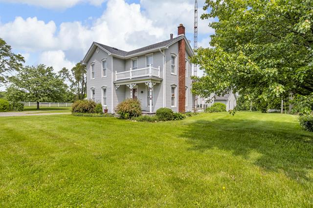 Builiding view two for 6750 County Farm, Jackson, MI. 49201