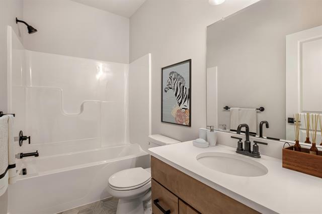 Builiding view twenty five for 5479 Ada, Ada, MI. 49301